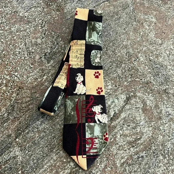 Disney 101 Dalmations Neck Tie Music Teacher Made in Italy 100% Silk Tie Rack - Picture 1 of 7
